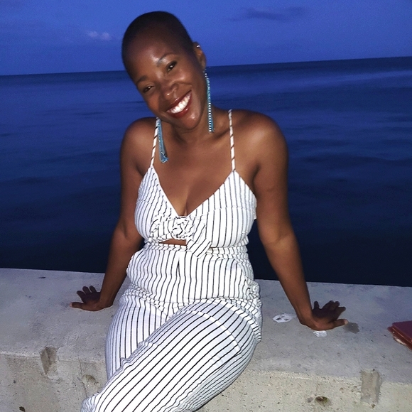 Meet your Posher, Ghadah - Picture 1 of 1